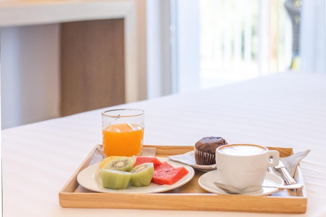 Felix Hotels - Hotel Felix Ольбия Экстерьер фото
